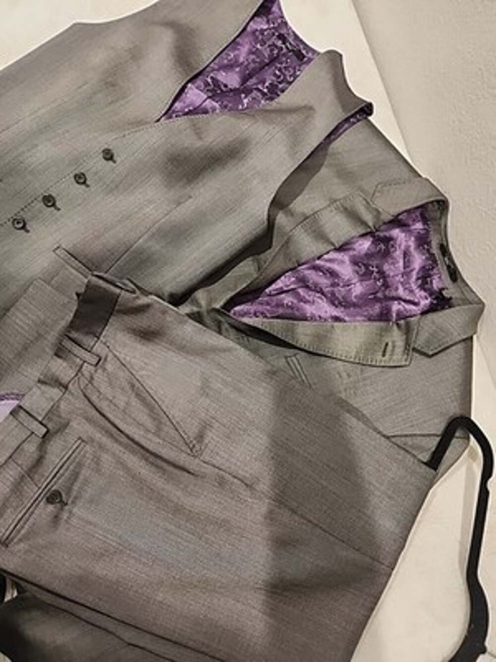 Ted Baker Grey Suit Vest Pants Purple Patterned Lining 40R Jacket 34R Trousers